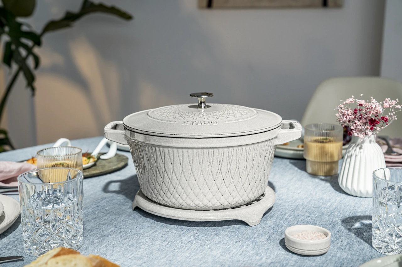 Staub Cocotte Weißer Trüffel 20 cm 6