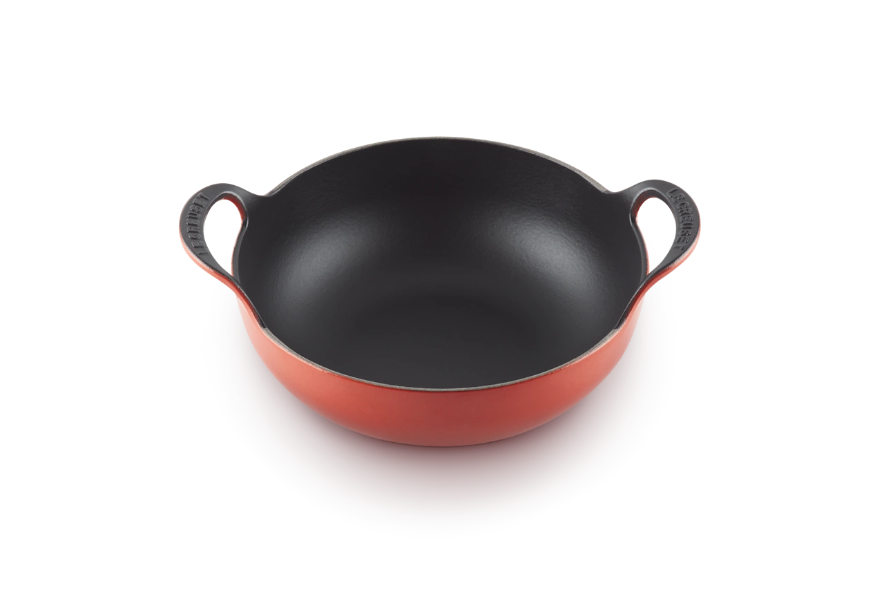 Le Creuset Gusseisen Topf Balti Dish 24 cm kirschrot 1