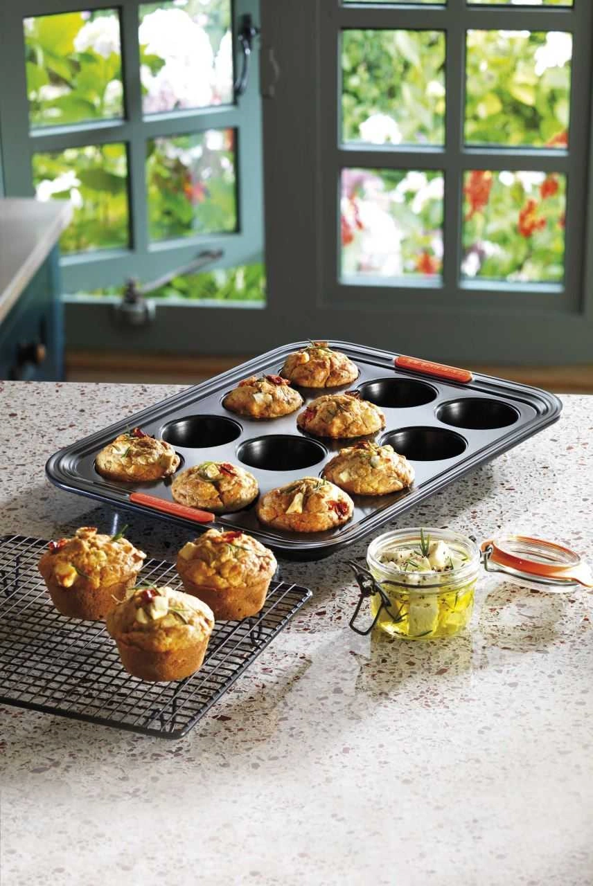 Le Creuset Muffinform 3