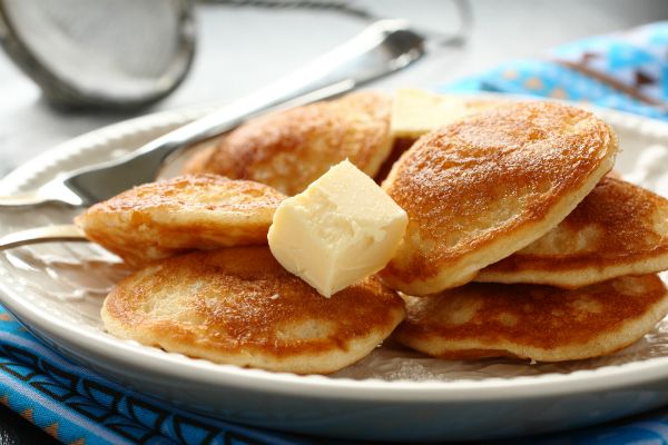 Frisch zubereitete Poffertjes