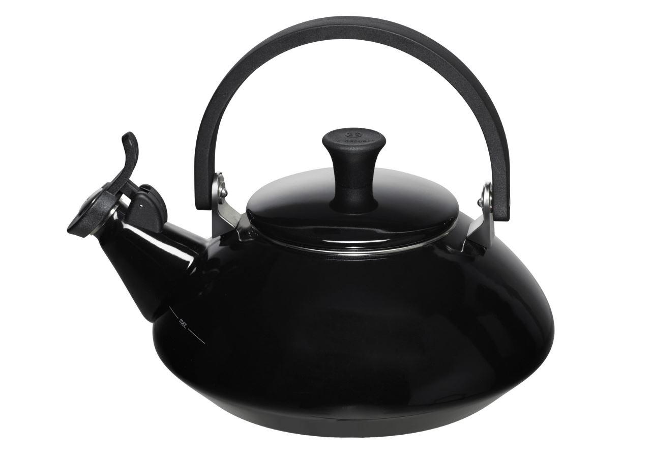 Le Creuset Wasserkessel Zen kirschrot 3